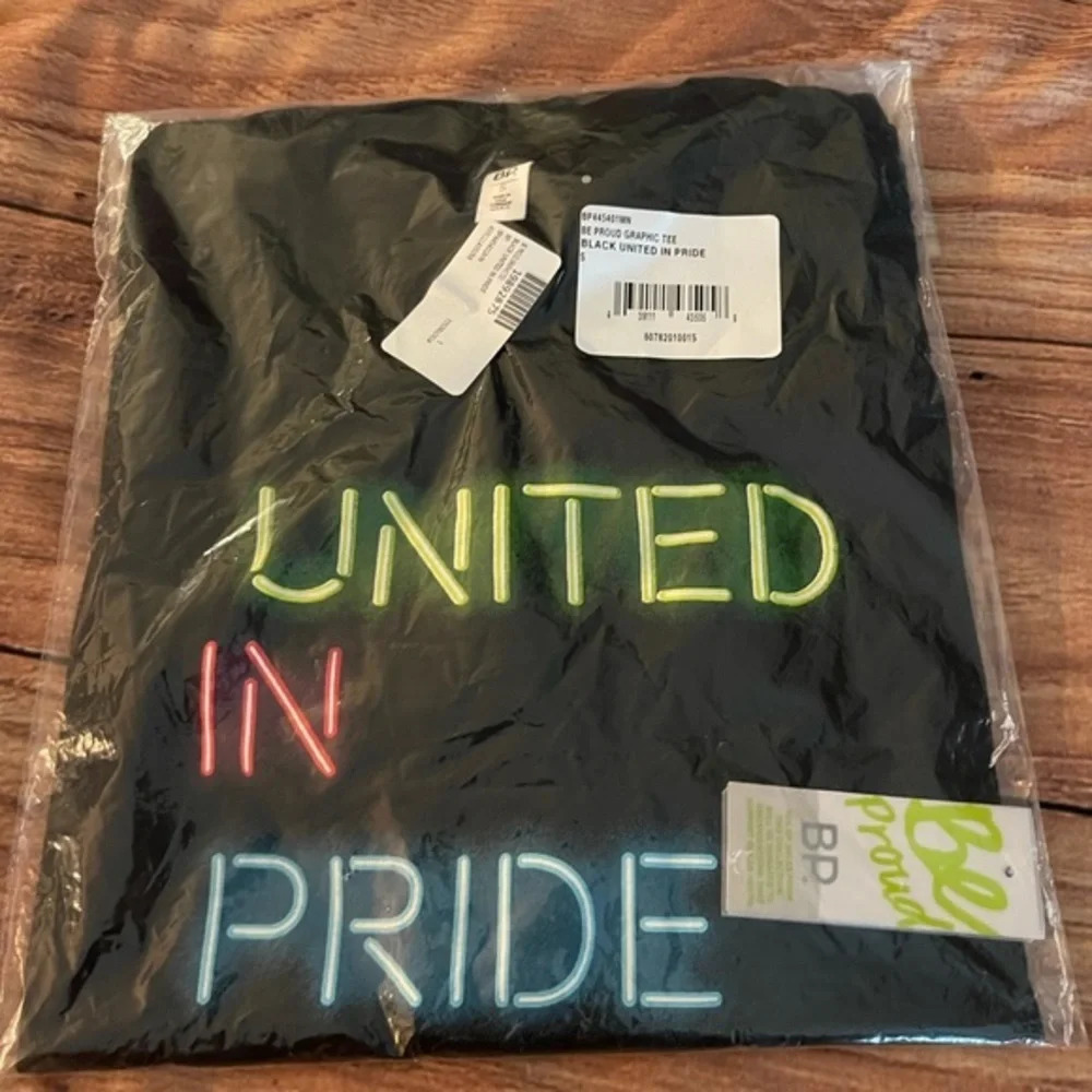 Be Proud by BP Gender Inclusive Pride Graphic Tee/Pride Tee - Picture 3 of 4